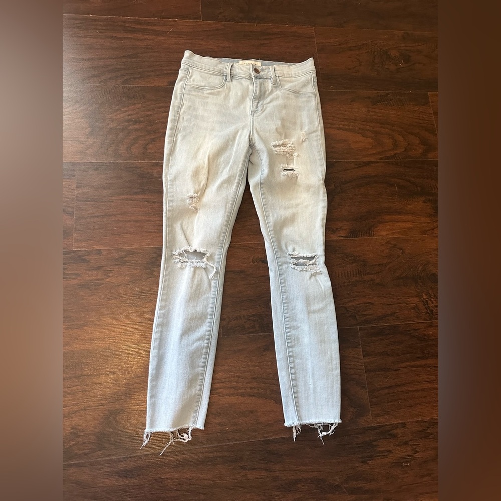 PacSun Light Wash Distressed Skinny Jeans